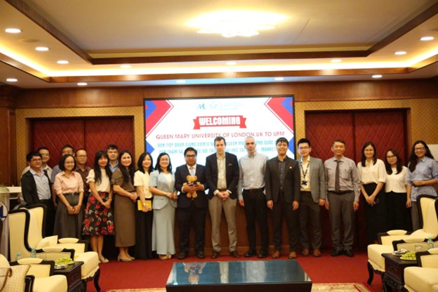 TĂNG CƯỜNG HỢP TÁC HỌC THUẬT QUỐC TẾ LĨNH VỰC KHOA HỌC PHÁP LÝ VỚI ĐẠI HỌC QUEEN MARY (VƯƠNG QUỐC ANH)